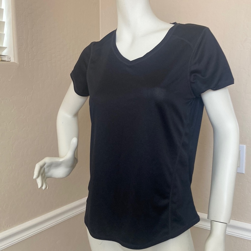 Bundle of 3woman’s shirt johns bay and xersion